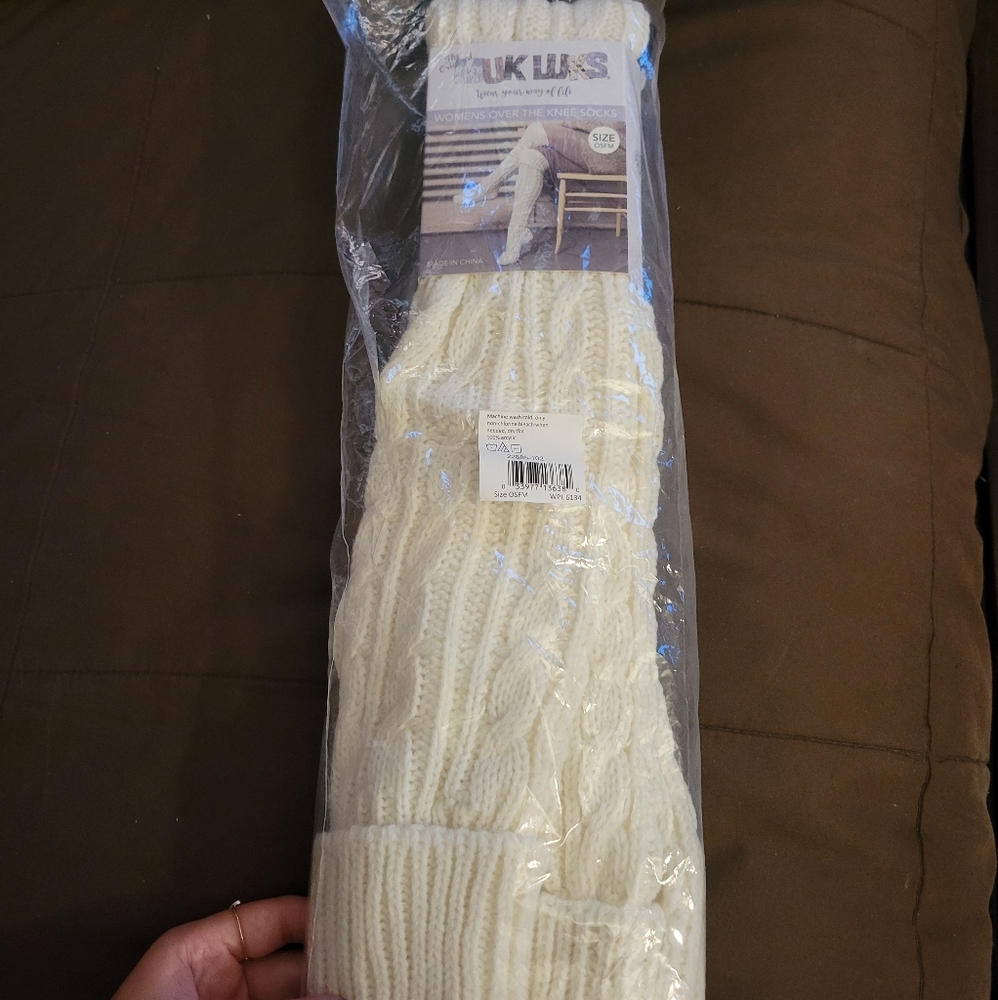 Knee high knit socks